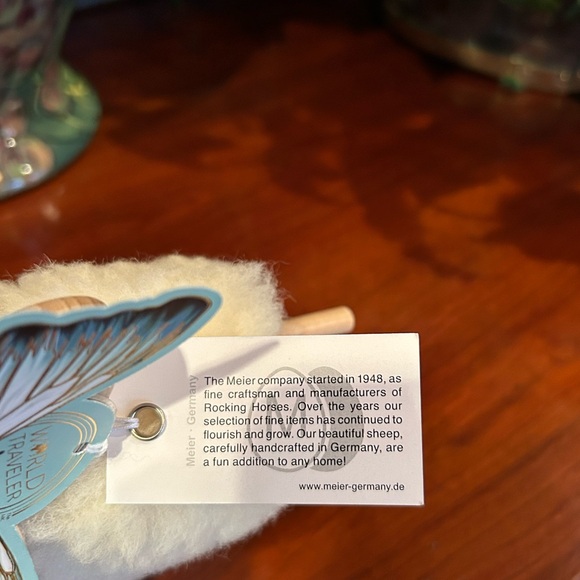 NWT World Traveler Meier Germany Wool Sheep Figurine - Picture 8 of 8